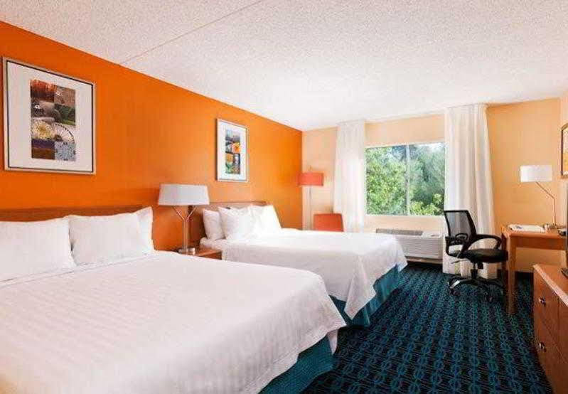 Holiday Inn Express & Suites Phoenix - Mesa West By Ihg Exterior foto